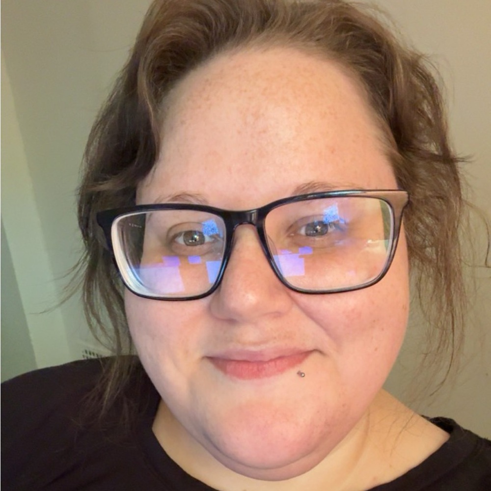 Meet your Posher, Megan